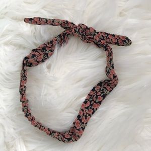 Brandy Melville headband